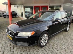 Volvo V70 - 2.0 145PK Momentum TREKHAAK/YOUNGTIMER/ONDERHOUDSHISTORY