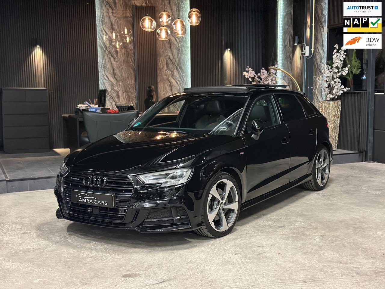 Audi A3 Sportback - 2.0 TFSI quattro|3X S-Line|PANO|KEYLESS|BOMVOL - AutoWereld.nl