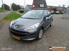 Peugeot 207 - 1.4 VTi Cool 'n Blue 2 eigenaar met 108000 km