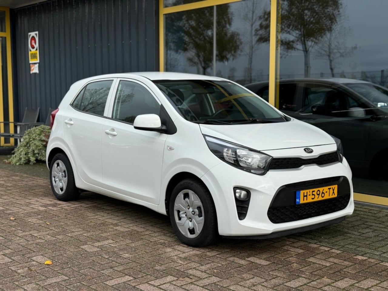 Kia Picanto - 1.0 CVVT ComfortLine 1.0 CVVT ComfortLine - AutoWereld.nl