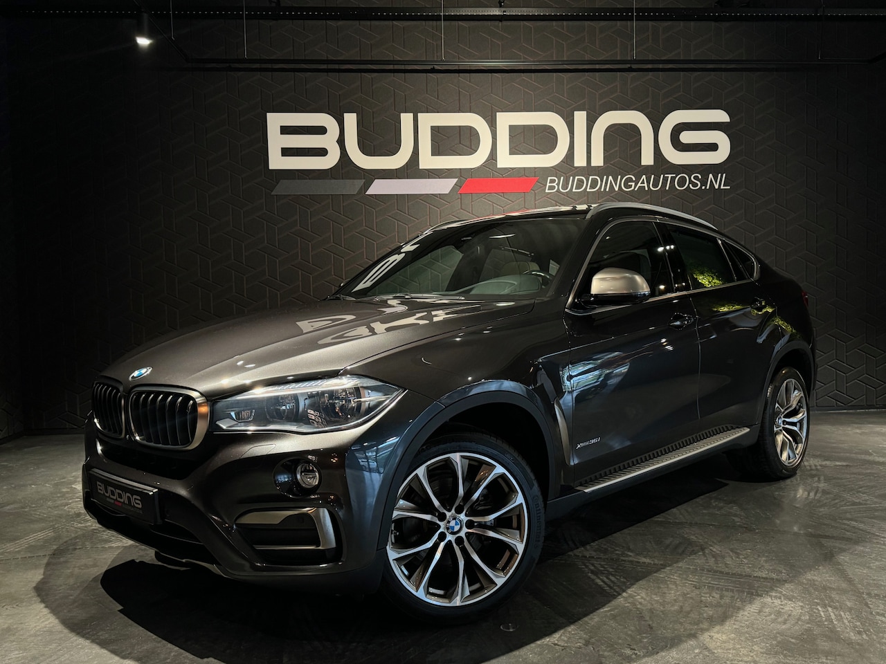 BMW X6 - xDrive35i High Executive | Individual | Orig NL - AutoWereld.nl