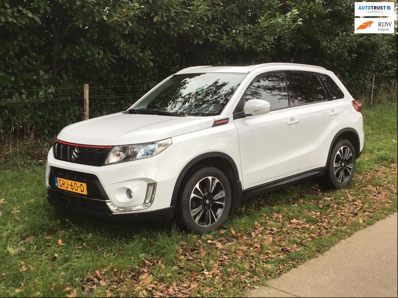 Suzuki Vitara - 1.4 Boosterjet AllGrip Stijl 1e eigenaar/dealeronderhouden panorama/trekhaak - AutoWereld.nl