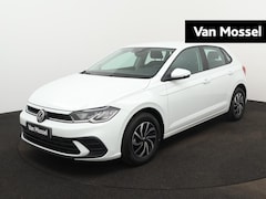 Volkswagen Polo - 1.0 TSI Life | Trekhaak | Apple Carplay | 15" Lichtmetalen velgen | Digital cockpit | Airc