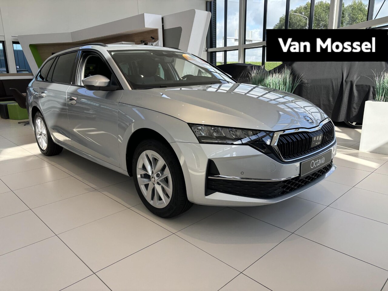 Skoda Octavia Combi - 1.5 TSI MHEV First Edition 115 PK | Automaat | LED Koplampen | Apple Carplay/Android Auto - AutoWereld.nl