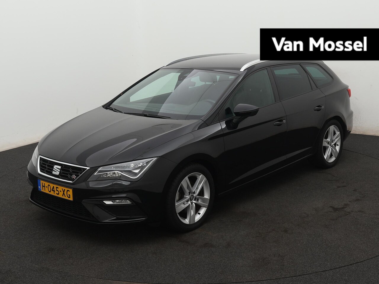 Seat Leon ST - 1.5 TSI FR Ultimate Edition | KEYLESS | DIGITAAL DASHBOARD | STOELVERWARMING | - AutoWereld.nl