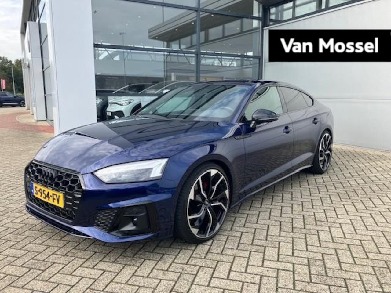 Audi A5 Sportback - 35 TFSI S edition | Navigatiesysteem | Optiekpakket Zwart | Privacy Glass | Ambient Lichtp - AutoWereld.nl