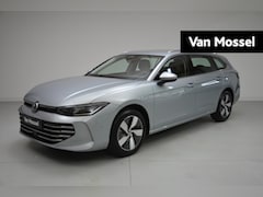 Volkswagen Passat Variant - 1.5 eTSI Business 150 PK DSG | Automaat | Navigatie | Stoelverwarming | Stuurverwarming |