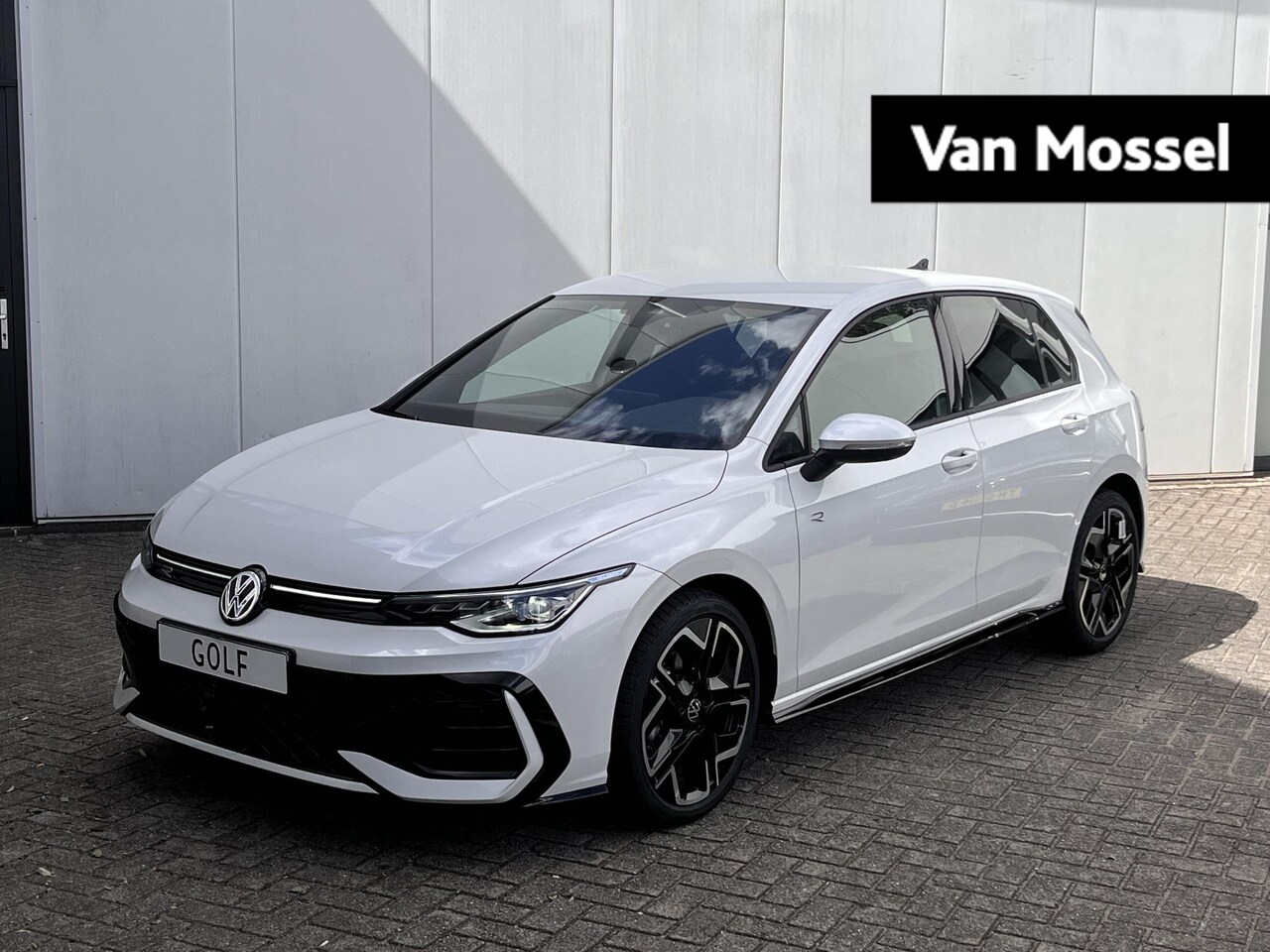 Volkswagen Golf - GP 1.5 eTSI R-Line Edition 116 PK Automaat | Nieuwe Golf facelift | Apple Carplay | Androi - AutoWereld.nl