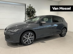 Volkswagen Golf - 1.5 TSI Oranje Edition | App-Connect | Parkeersensoren | Digital Cockpit | Achteruitrijcam