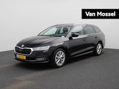 Skoda Octavia Combi - 1.5 TSI First Edition | NAVIGATIE | CLIMATE CONTROL | PARKEERSENSOREN | LMV | LED |