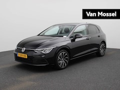 Volkswagen Golf - 1.5 TSI Style 131 PK | Apple Carplay | Stoelverwarming | Stuurwielverwarming | Adaptive Cr