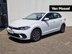 Volkswagen Polo - 1.0 TSI Life Business | DIRECT LEVERBAAR | Navigatie | Velgen 'essex', 15 inch lichtmetaal