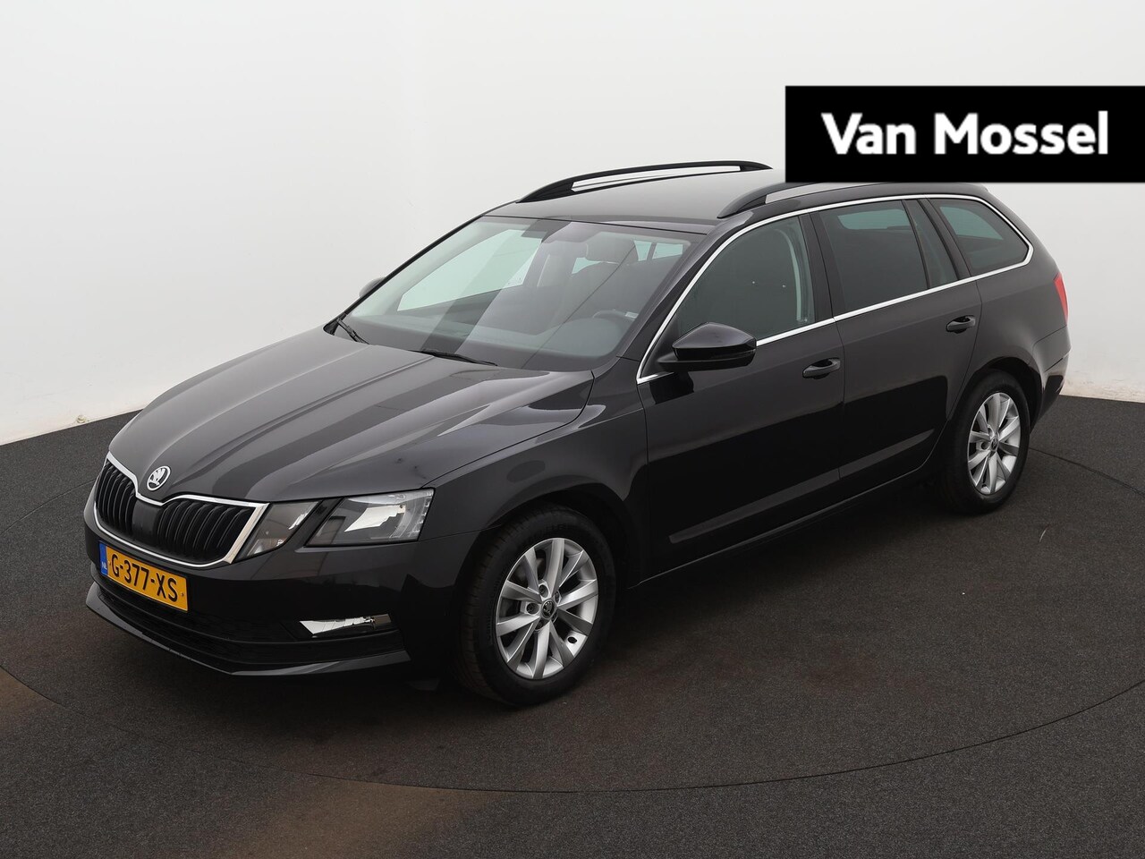 Skoda Octavia Combi - 1.0 TSI Greentech Business Edition | STOELVERWARMING | TREKHAAK | CLIMATE CONTROL | CRUISE - AutoWereld.nl