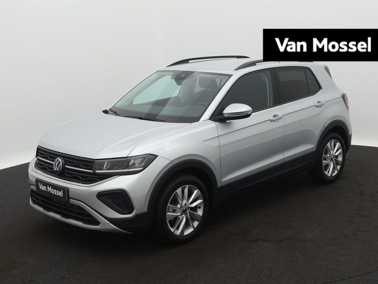 Volkswagen T-Cross - 1.0 TSI Life Edition 115 PK Automaat | Navigatie | Apple Carplay | Stoelverwarming | Clima - AutoWereld.nl