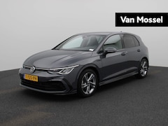 Volkswagen Golf - 1.5 eTSI R-Line Automaat | Airco | Parkeersensoren Voor/Achter | 17 Inch Velgen | LED | Ap