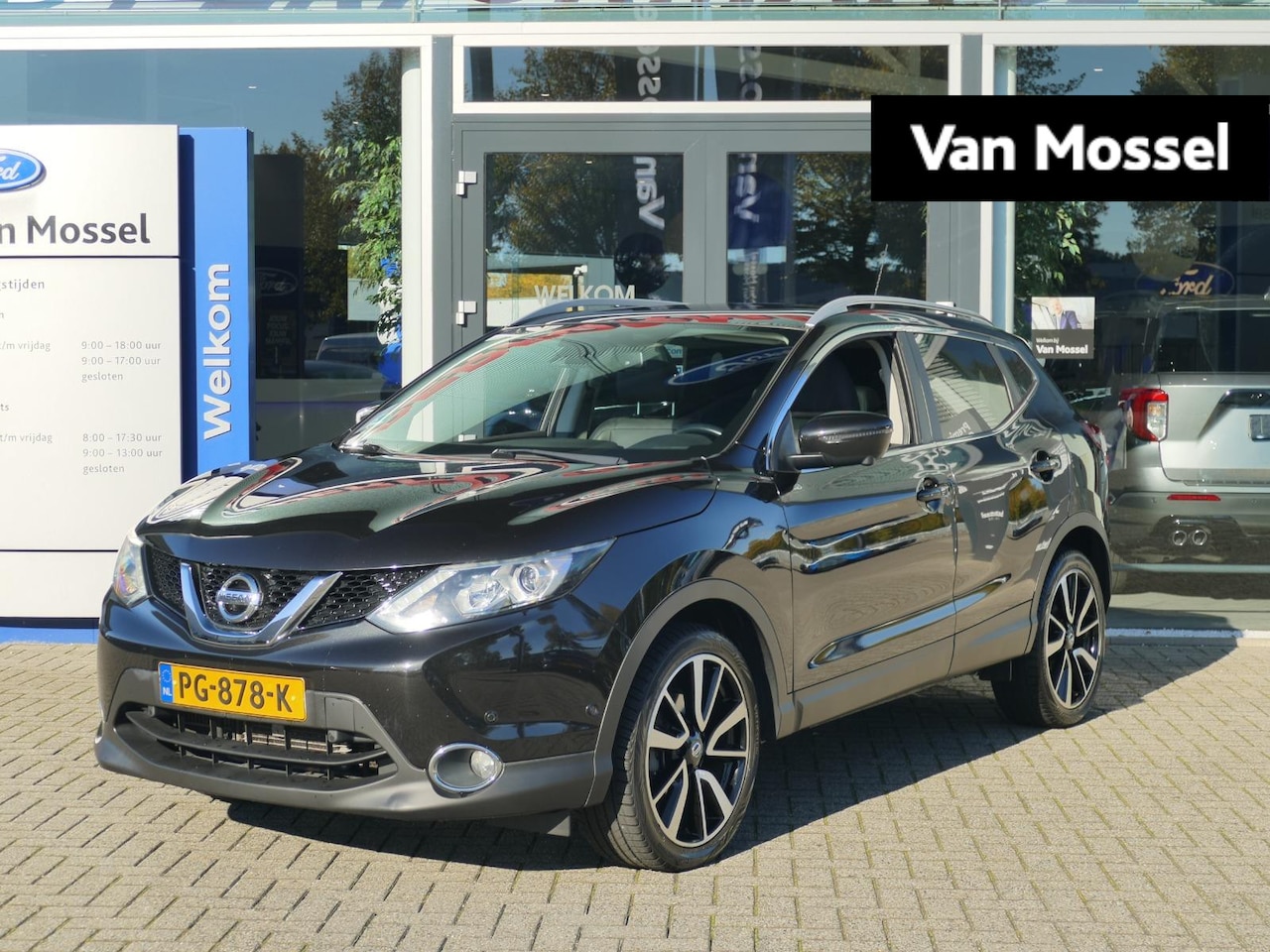 Nissan Qashqai - 1.2 Tekna | PANORAMADAK | STOELVERWARMING | CAMERA | LMV | TREKHAAK | - AutoWereld.nl