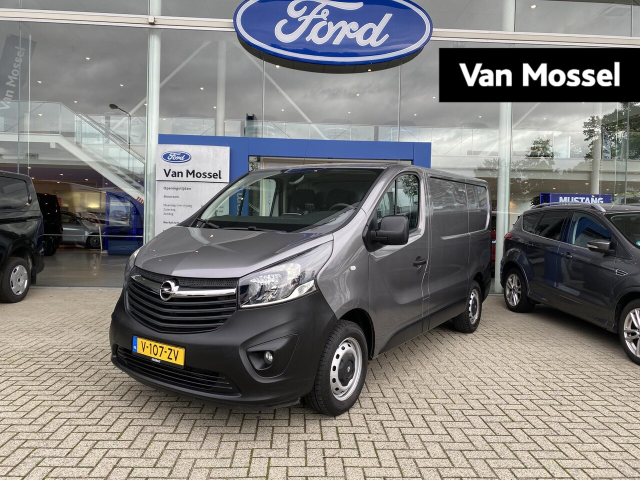 Opel Vivaro - 1.6 CDTI L1H1 Business+ EcoFlex 1.6 CDTI L1H1 Business+ EcoFlex - AutoWereld.nl