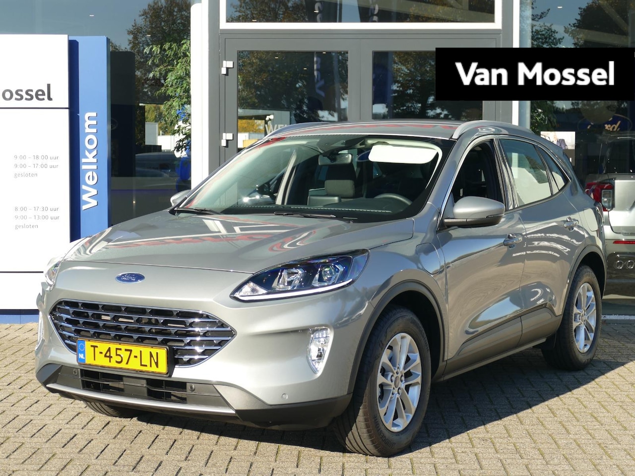 Ford Kuga - 2.5 PHEV Titanium | PARKEERSENSOREN | CAMERA | WINTERPACK | LAGE KILOMETERSTAND | SOLAR SI - AutoWereld.nl