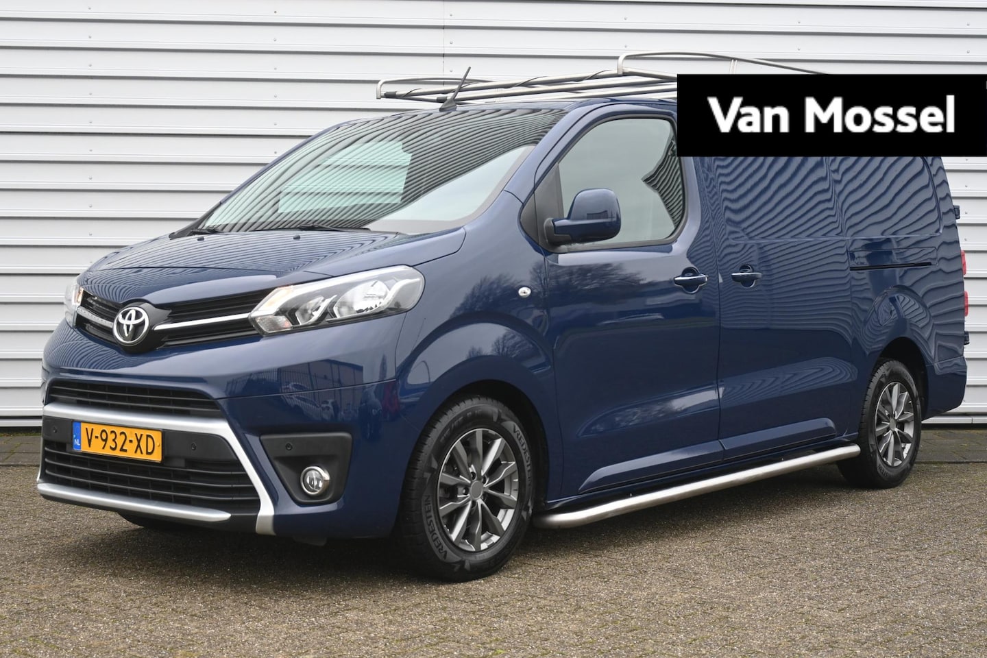 Toyota PROACE Long Worker - 2.0 D-4D Professional 150PK | Dubbel zijschuifdeur | Trekhaak | Imperiaal | Navi | Achteru - AutoWereld.nl