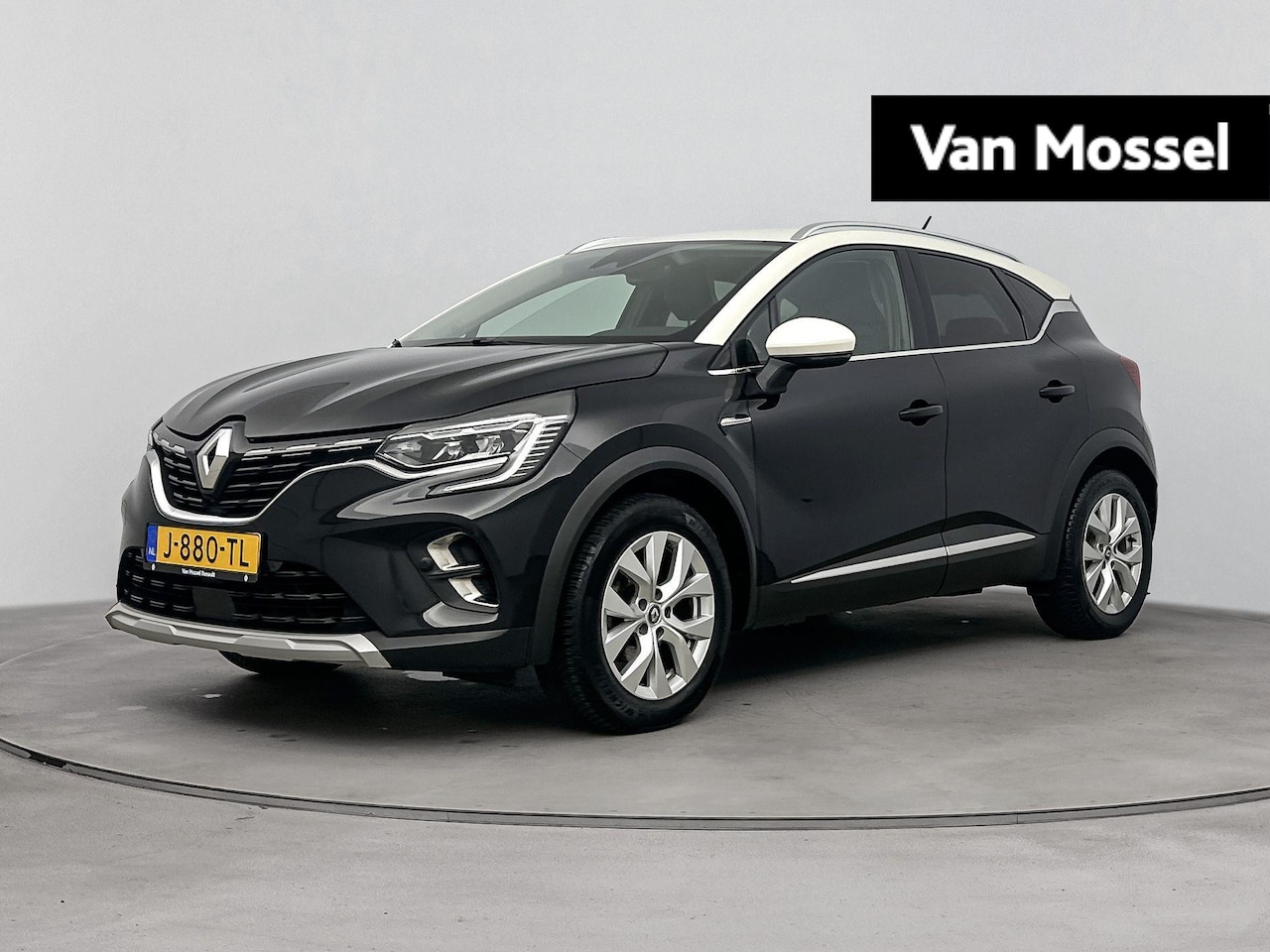 Renault Captur - 1.3 TCe 130 Intens | Navigatie | Achteruitrijcamera | Adaptieve Cruise Control | Dodehoek - AutoWereld.nl