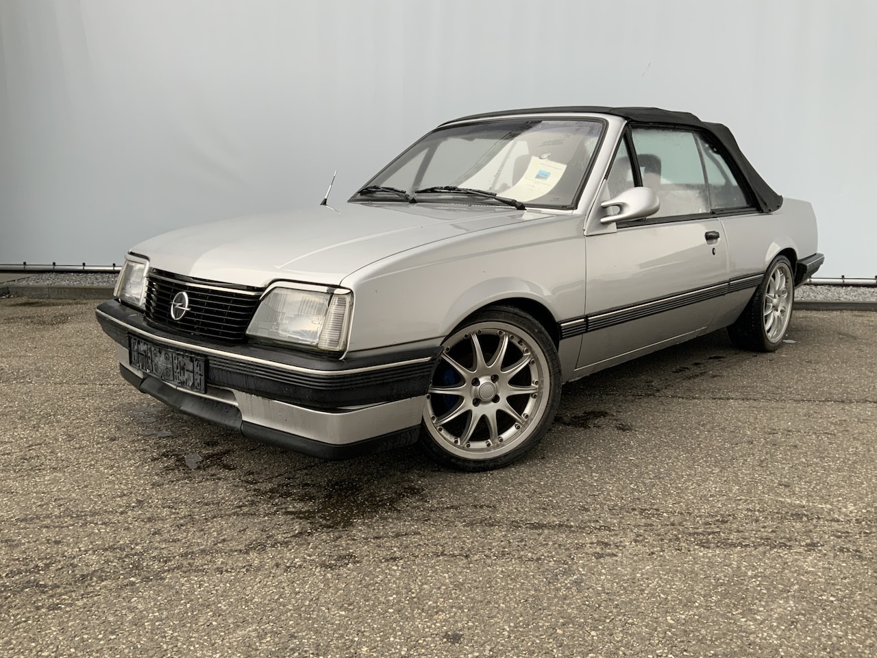 Opel Ascona - 1.6 S Automaat Cabriolet Marge geen btw - AutoWereld.nl