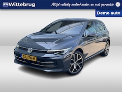 Volkswagen Golf - 1.5 eHybrid 50 Edition / Camera / Stoelverwarming / Massage / 18'' LMV