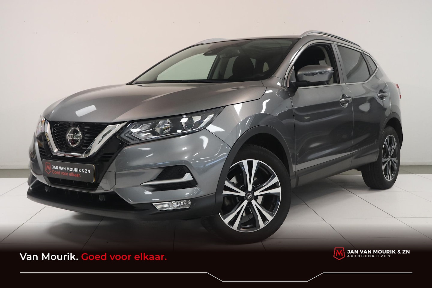 Nissan Qashqai - 1.3 DIG-T 159 N-Connecta | Panoramadak | Trekhaak | apple carplay android auto | 360 camer - AutoWereld.nl