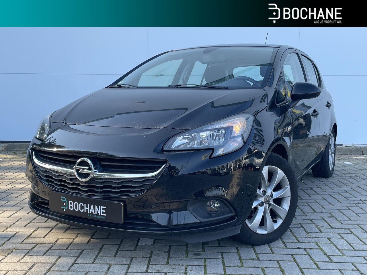 Opel Corsa - 1.4 Favourite Trekhaak / Airco / Cruise Control / Apple Carplay - Android Auto / Lichtmeta - AutoWereld.nl