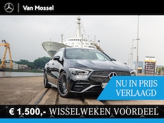 Mercedes-Benz CLA-Klasse - 180 Coupe AMG-Line | Stoelverwarming | Achteruitrijcamera | Night-Pakket | Panorama-schuif