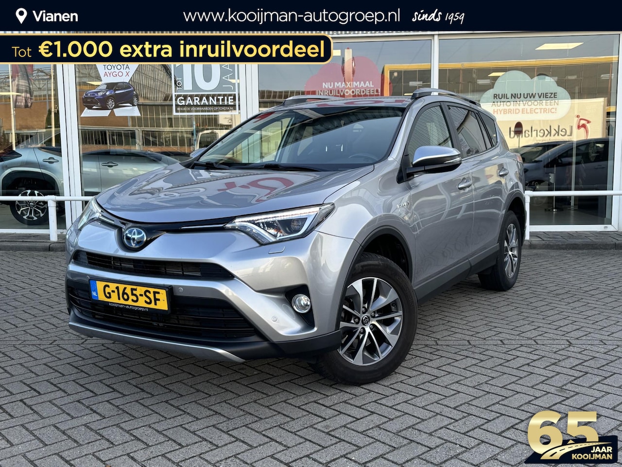 Toyota RAV4 - 2.5 Hybrid Energy + Trekhaak, slechts 64897 KM - AutoWereld.nl