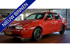 Alfa Romeo 155 - 2.0 T.Spark Sport