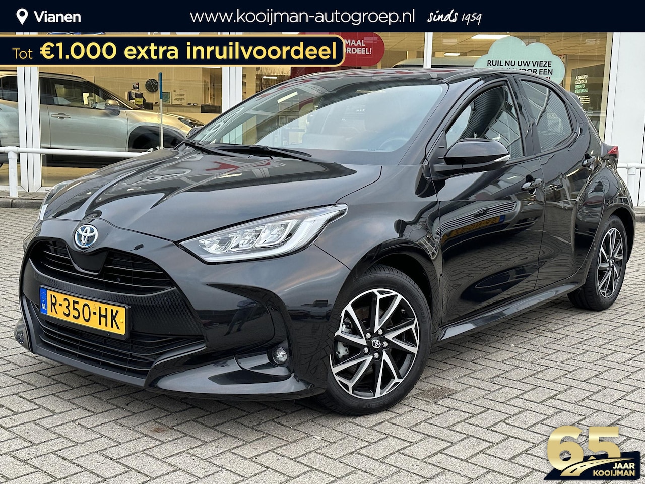 Toyota Yaris - 1.5 Hybrid Dynamic 1.5 Hybrid Dynamic , NL Auto, 1ste eigenaar, Carplay, Garantie tot 10-2032! - AutoWereld.nl