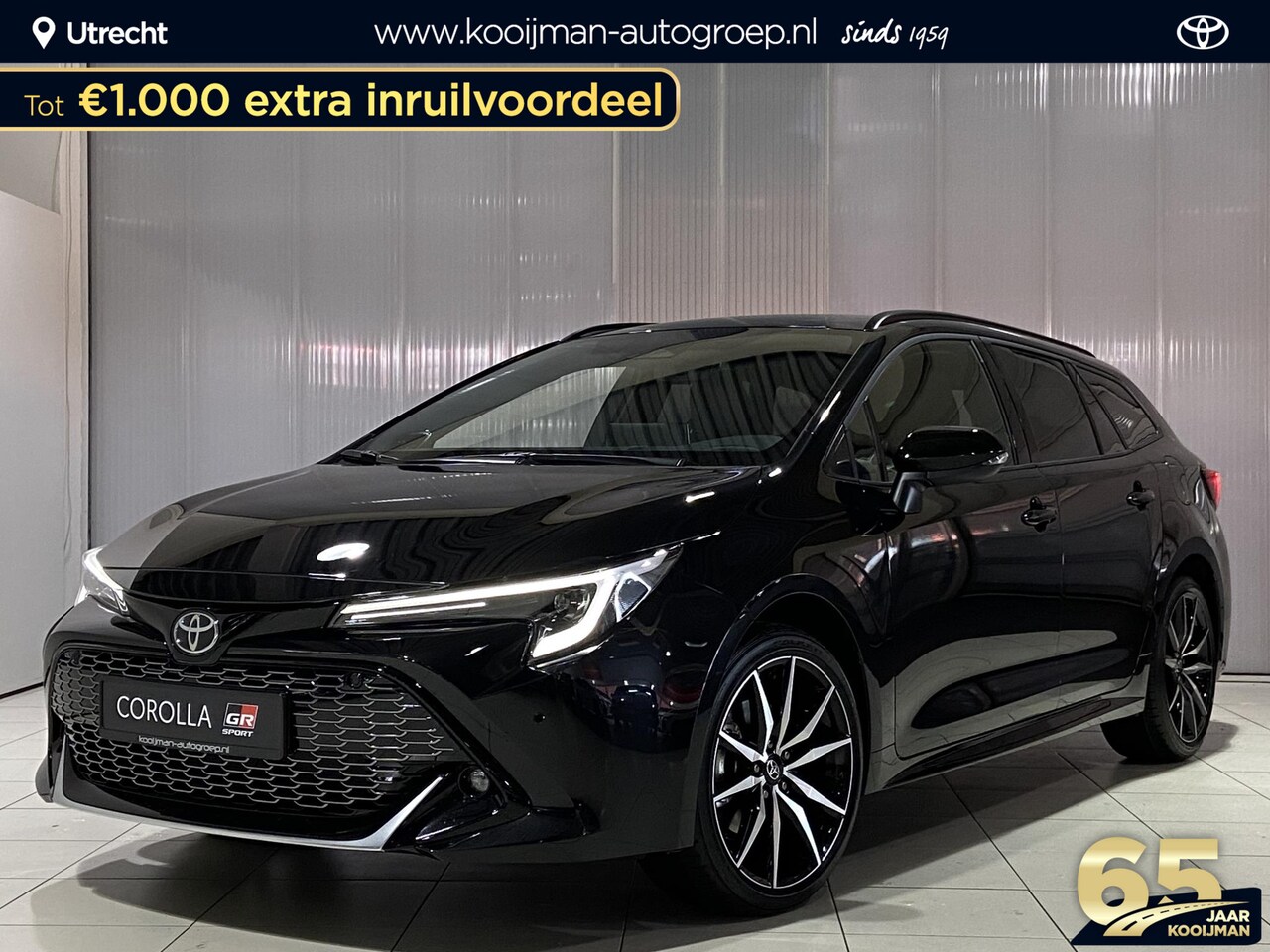 Toyota Corolla - Touring Sport 2.0 Hybrid GR Sport Plus 196PK | Apple Carplay & Android Auto | Sport interi - AutoWereld.nl