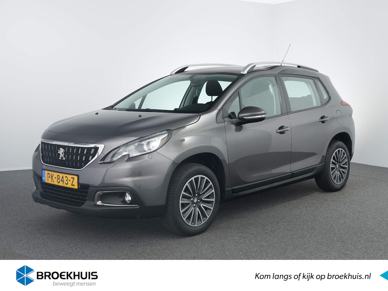 Peugeot 2008 - SUV 1.2 VTI | Navigatie | Trekhaak | Lage km stand - AutoWereld.nl