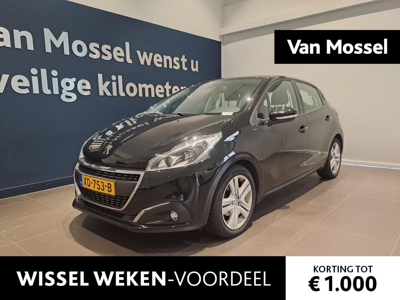 Peugeot 208 - 1.2 PureTech Signature / Navigatie / Armsteun Voorin / Zuinig / Lichtmetalen Velgen - AutoWereld.nl