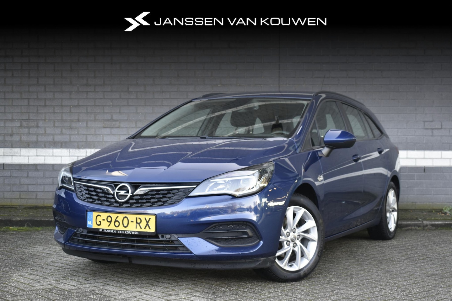 Opel Astra Sports Tourer - 1.2 Launch Edition / Carplay / PDC / Airco / BTW-auto - AutoWereld.nl