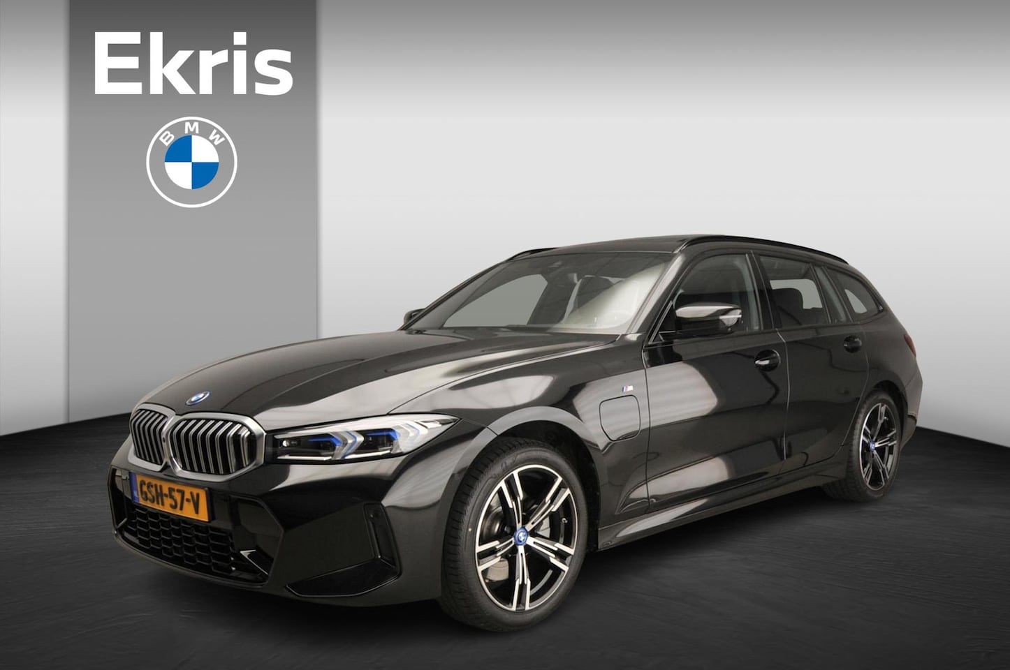 BMW 3-serie Touring - 330e xDrive | M-Sportpakket | LED | HUD | Trekhaak | Schuifdak | Elektr. zetels | DAB | Ha - AutoWereld.nl