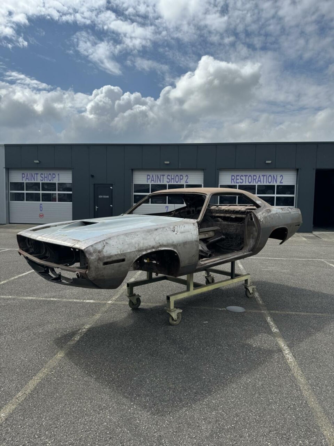 Plymouth Cuda - Project - AutoWereld.nl