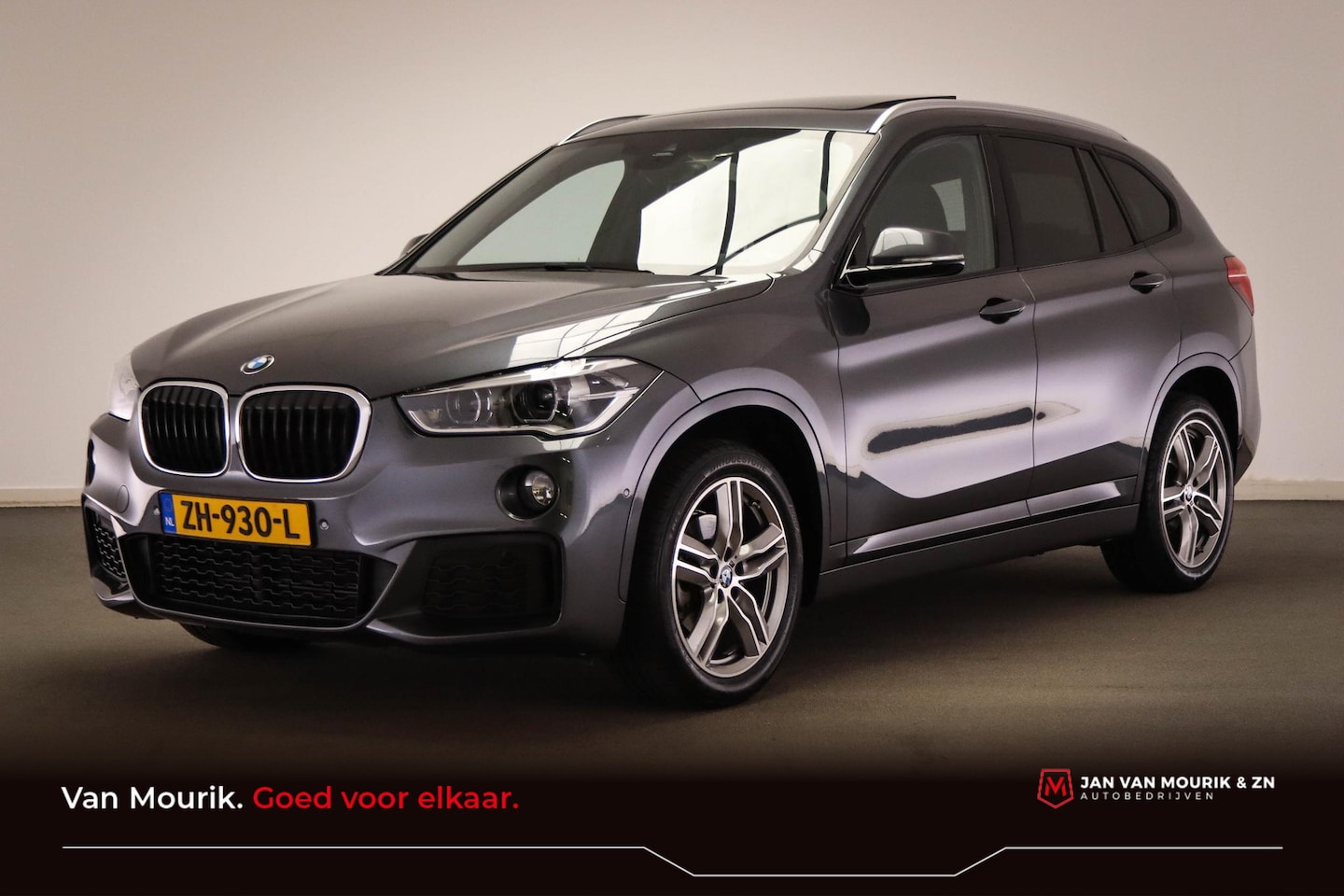 BMW X1 - sDrive18i M-Sport High Executive | PANORAMADAK | HEAD UP | NAVI | CAMERA | 18" - AutoWereld.nl