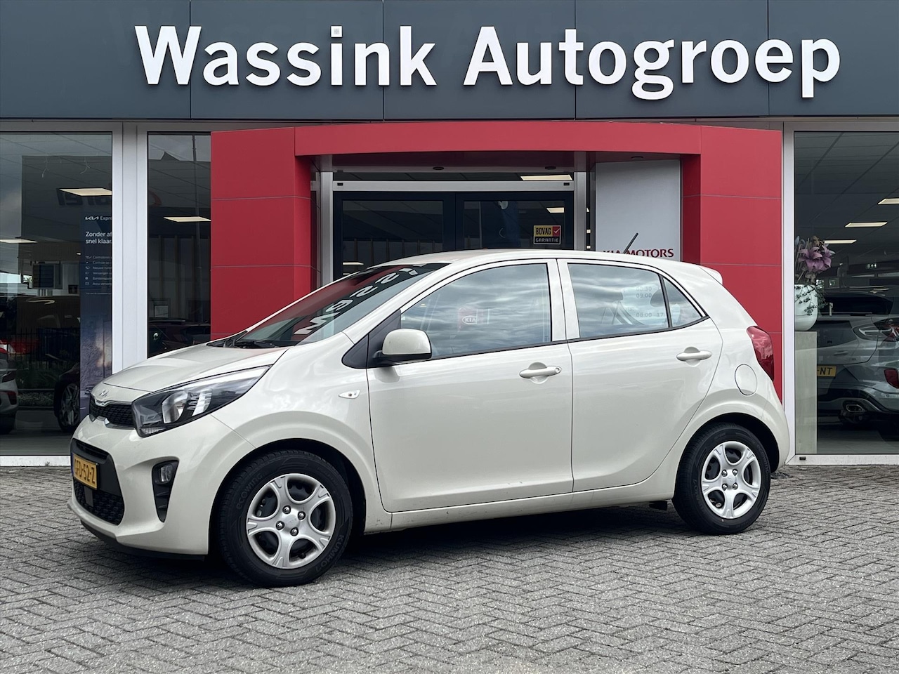 Kia Picanto - 1.0 DPi 67pk 5-zits ComfortLine | Airconditioning | Bluetooth | - AutoWereld.nl