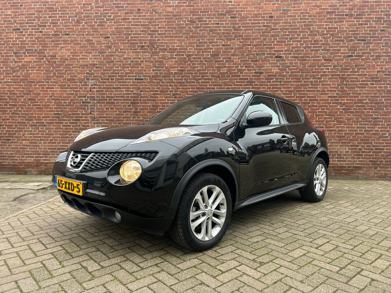 Nissan Juke - 1.6 Acenta BT, Cr.Control, 17" lichtmetalen velgen, Dealer onderhouden - AutoWereld.nl