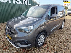 Opel Combo - 1.5D L1H1 Innovation AUTOMAAT , navi , camera , 1e Eig