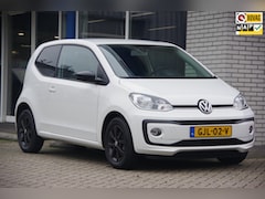 Volkswagen Up! - 1.0 Bluetooth Cruise-control Parkeersensoren Stoelverwarming