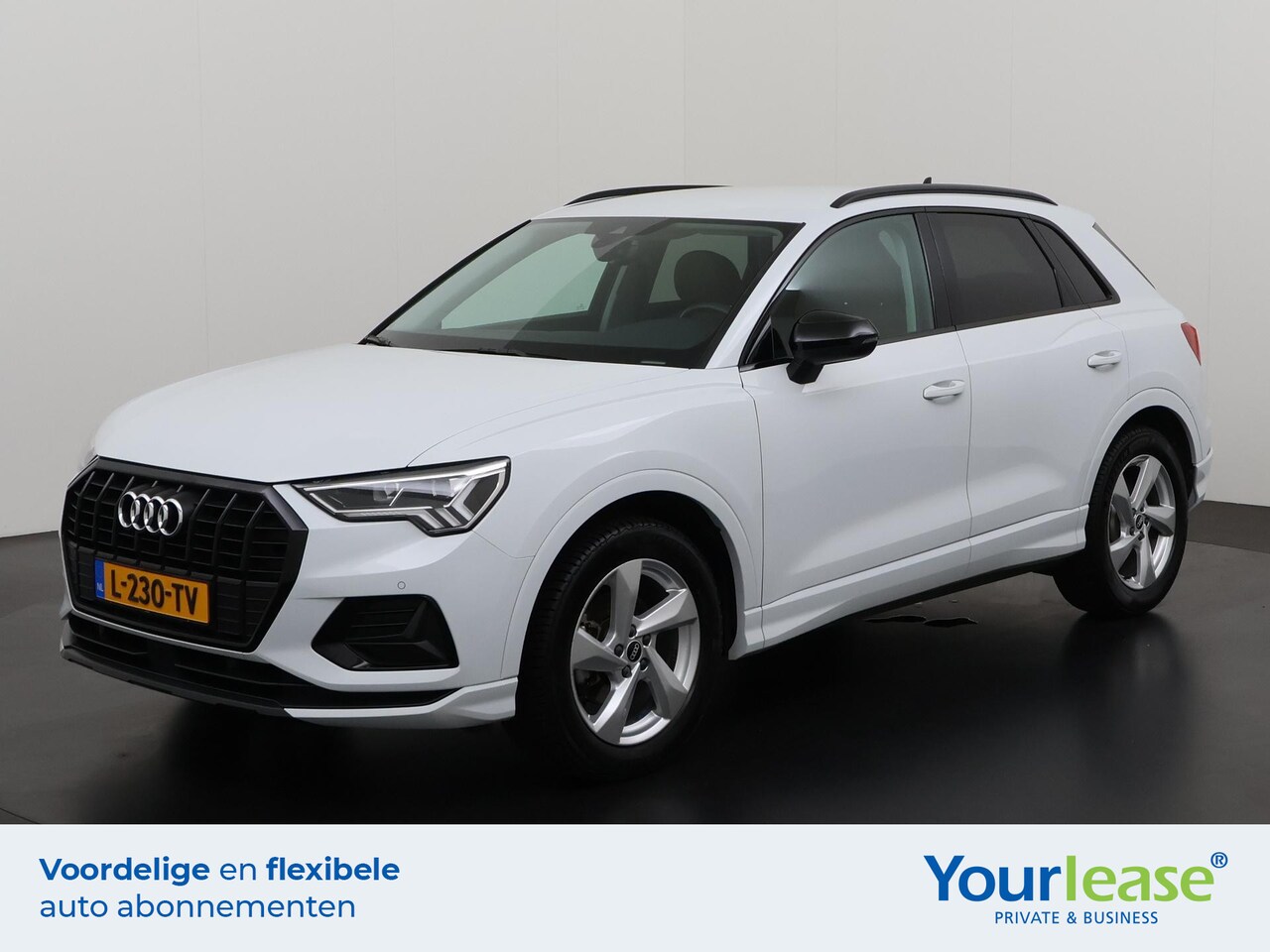 Audi Q3 - 35 TFSI Business Black optic | 633,- Full Operational Lease |Zondag open! - AutoWereld.nl