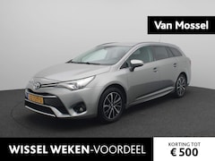 Toyota Avensis Touring Sports - 1.8 VVT-i SkyView Edition | NAVIGATIE | TREKHAAK | 1600KG TREKVERMOGEN | CLIMA |