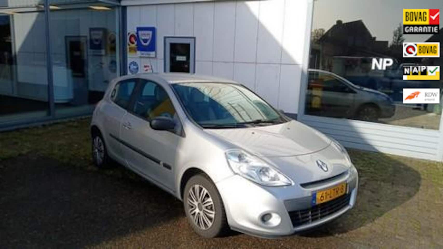 Renault Clio - 1.2 TCe Special Line 1.2 TCe Special Line - AutoWereld.nl