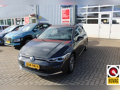 Volkswagen Golf - 1.4 eHybrid Style