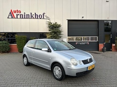 Volkswagen Polo - 1.2