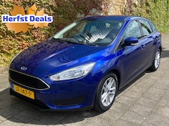 Ford Focus - 1.0 turbo |Navigatie|Carplay|Airco|