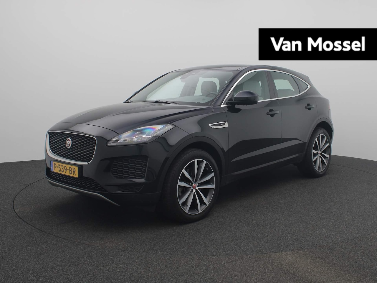 Jaguar E-Pace - P200 AWD S | Leder | 19 Inch | Clima | Camera | Apple Carplay | - AutoWereld.nl